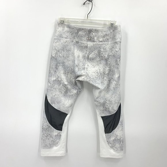 Calia Cropped Leggings Limited Edition Gray White Mesh Panel Womens Medium - Picture 3 of 3